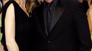 Sean Penn Files For Separation; Christina Applegate Is A "Most Beautiful" Person